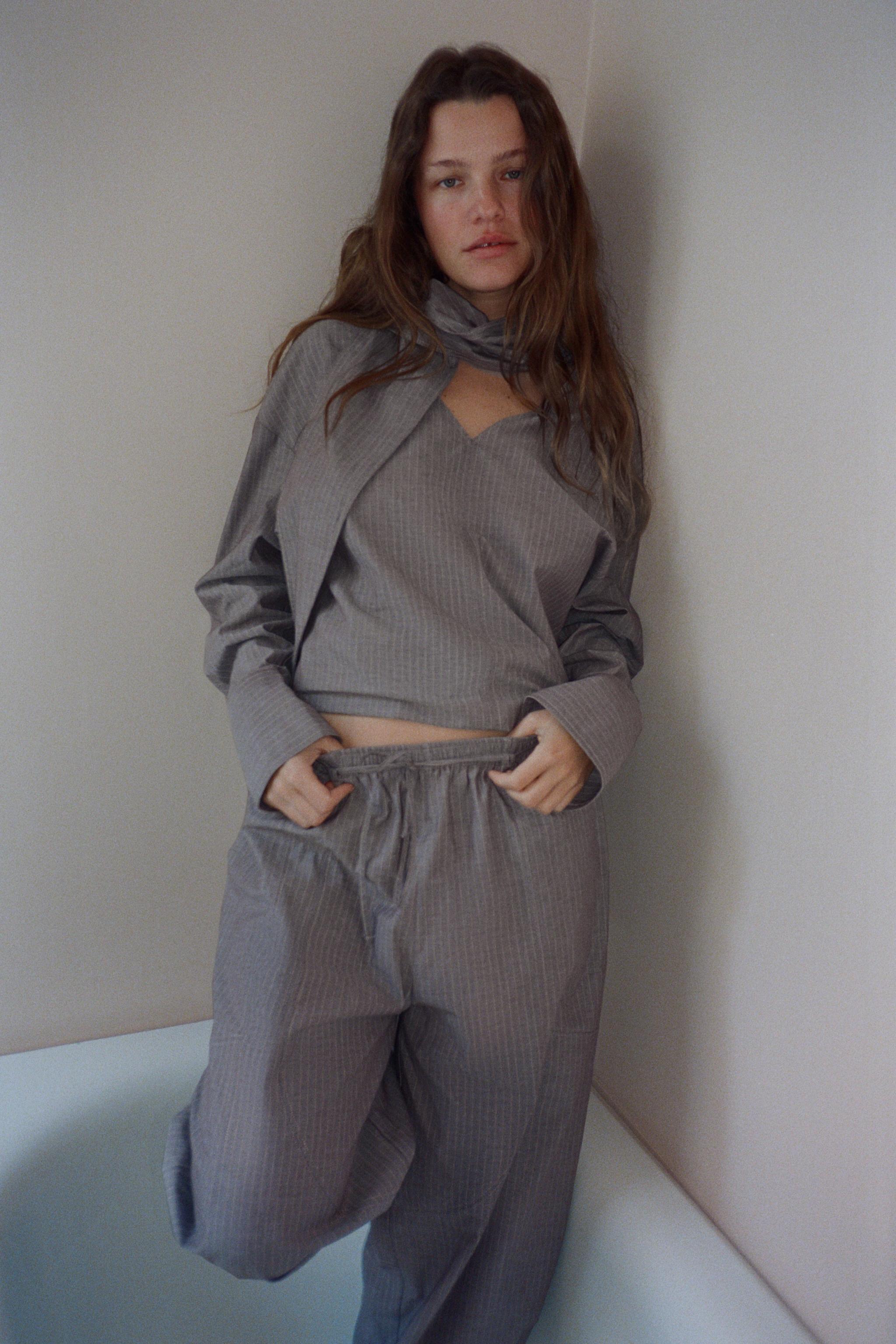 PANTALON RAYURES BOUFFANT AVEC CEINTURE